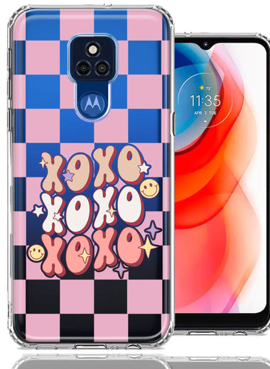 Motorola Moto G Play 2021 Retro Pink Checkered XOXO Vintage 70s Style Hippie Valentine Love Double Layer Phone Case Cover