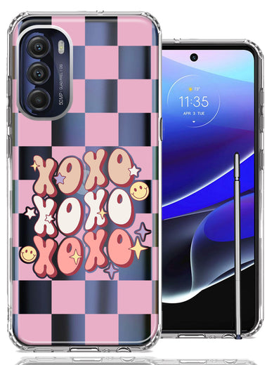 Motorola Moto G Stylus 4G 2022 Retro Pink Checkered XOXO Vintage 70s Style Hippie Valentine Love Double Layer Phone Case Cover